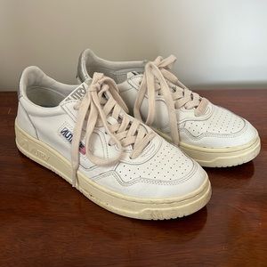 Autry White Leather sneakers size 8